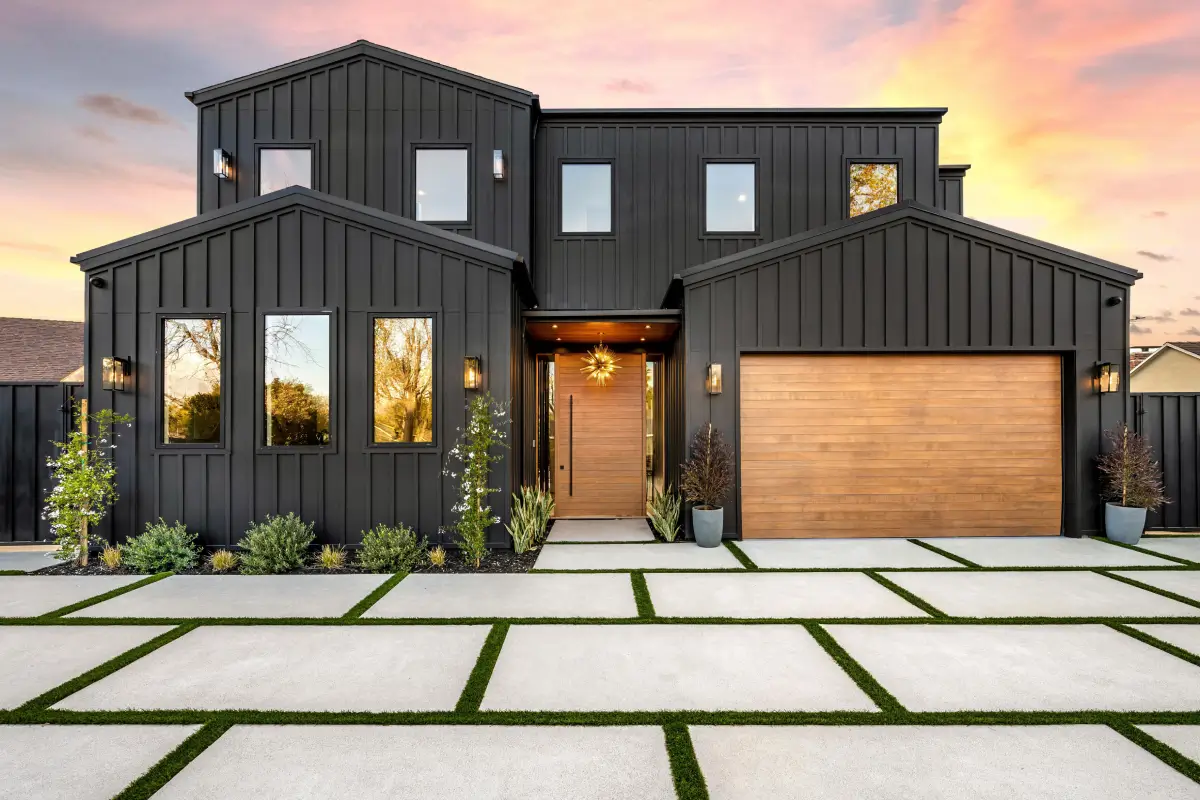 black modern farmhouse