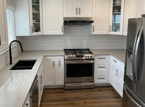 Home Advantage Contracting