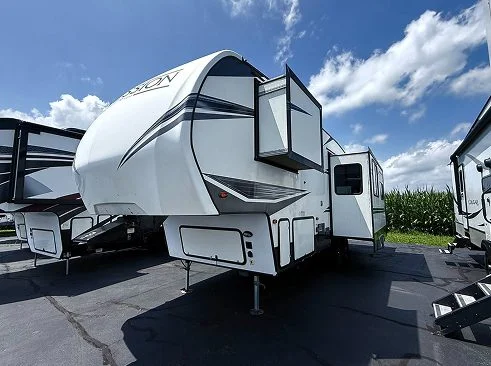 Pre-owned campers Felton DE