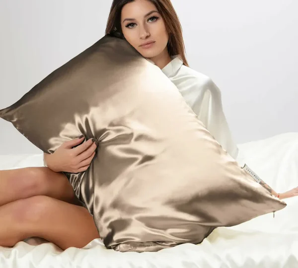 100% Mulberry silk pillowcase UK