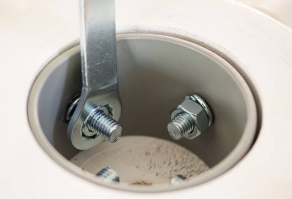 how to unscrew shower drain