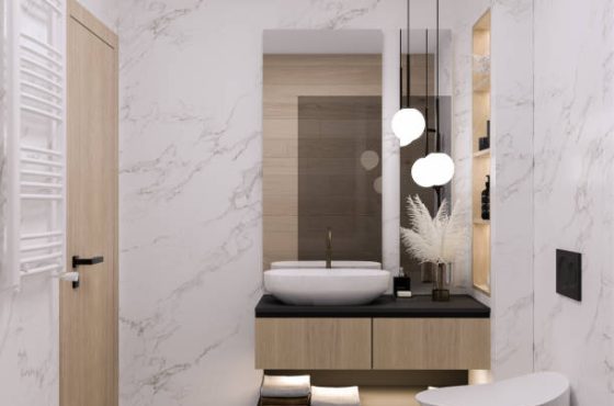 Creative Storage Solutions for Small Master Bathrooms with Tub