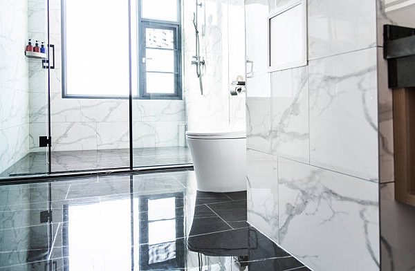 small luxury bathroom ideas