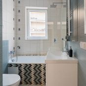 small space small luxury bathrooms
